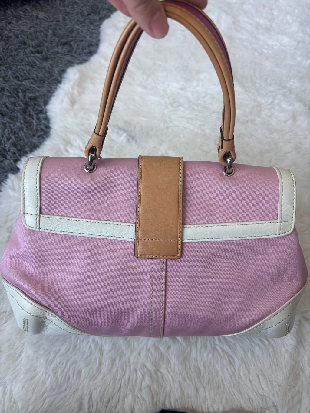 Vintage Coach Daisy Floral Pink Canvas Soho Bag