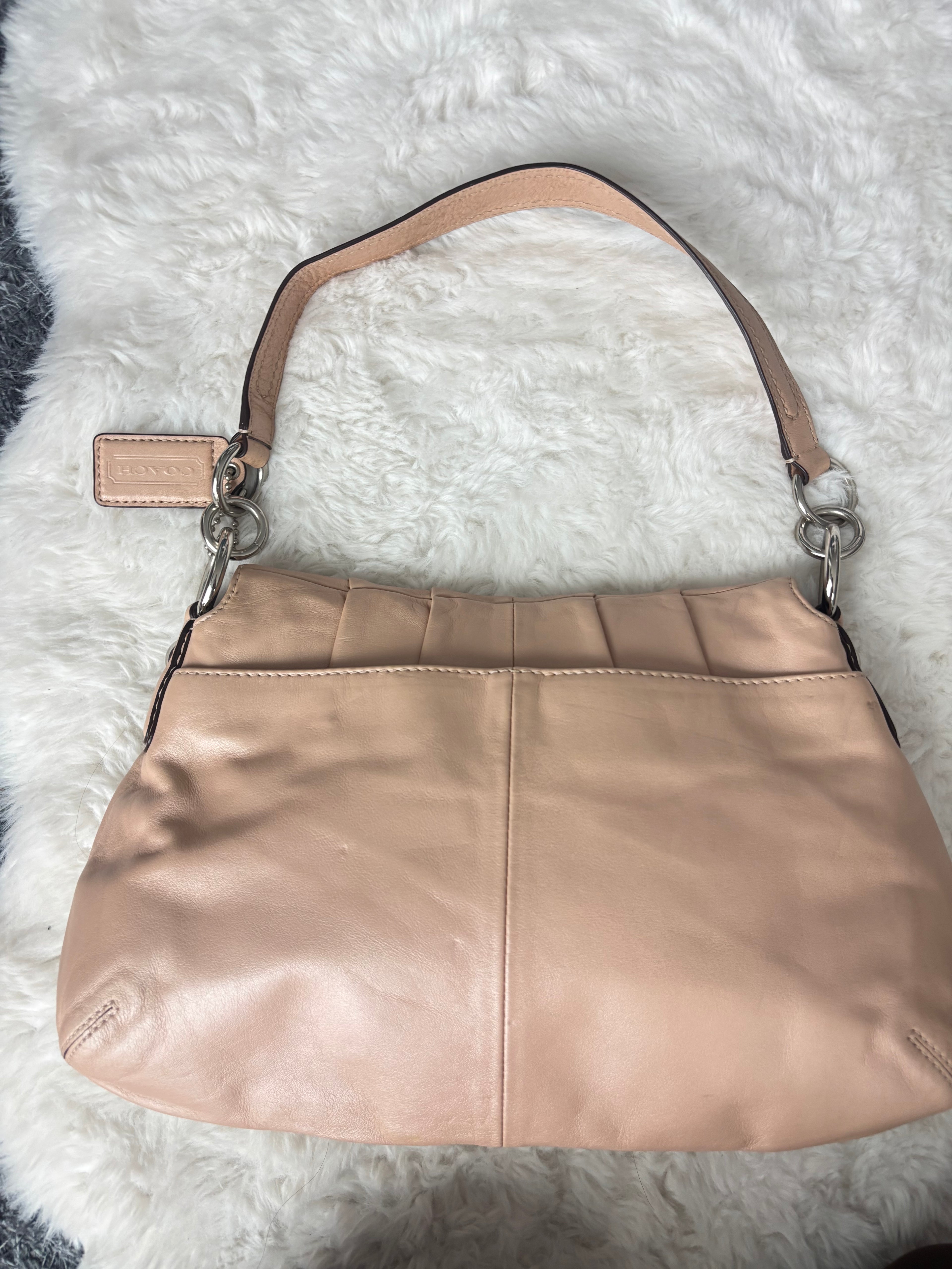 Vintage Coach Chalk Pink Leather Soho Bag with resin buckle