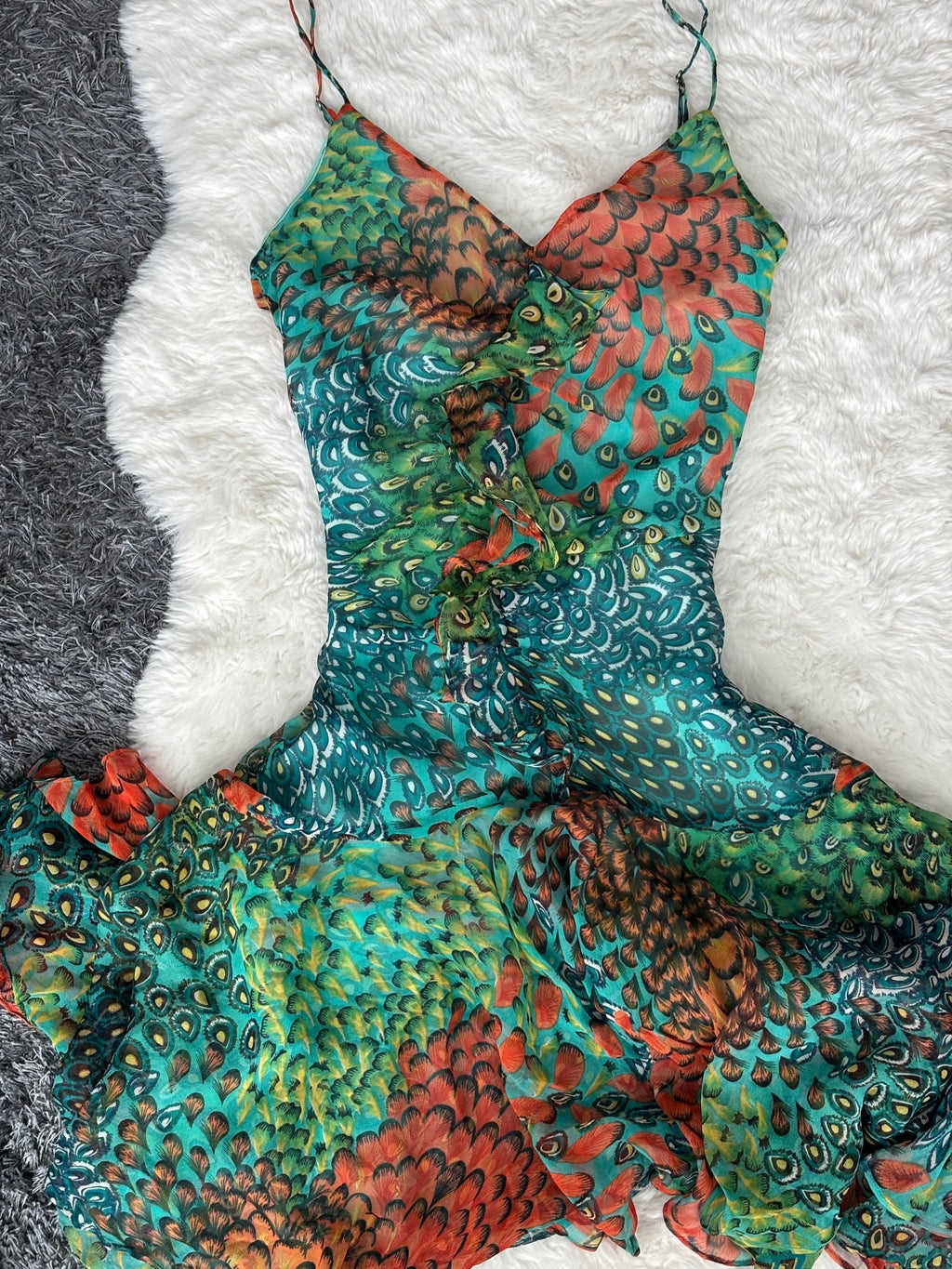 BCBGMAXAZRIA Iconic Green/Teal Peacock Asymmetrical Mermaid Silk Dress